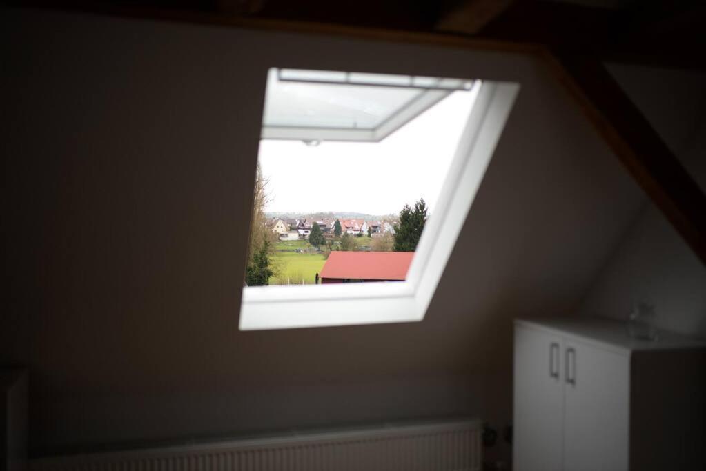 1 Zimmer Wohnung Dg Mit Klimaanlage Und Kleinen Balkon Oedheim المظهر الخارجي الصورة